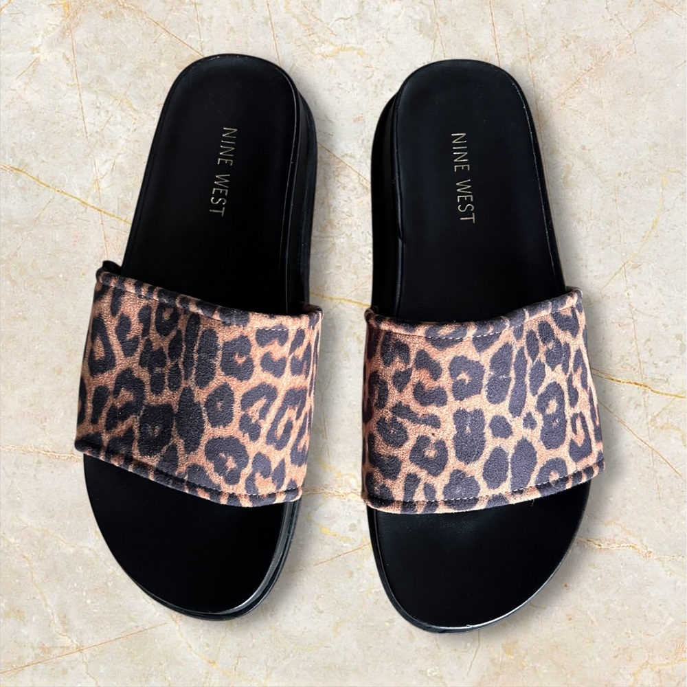 Nine West Leopard Print Slide Sandals size 7